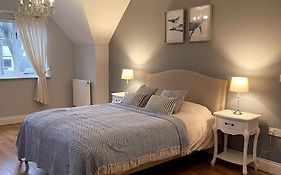 Large Coastal Cottage, Private Indoor Pool, Hut Tub, Sauna And Steam Pod