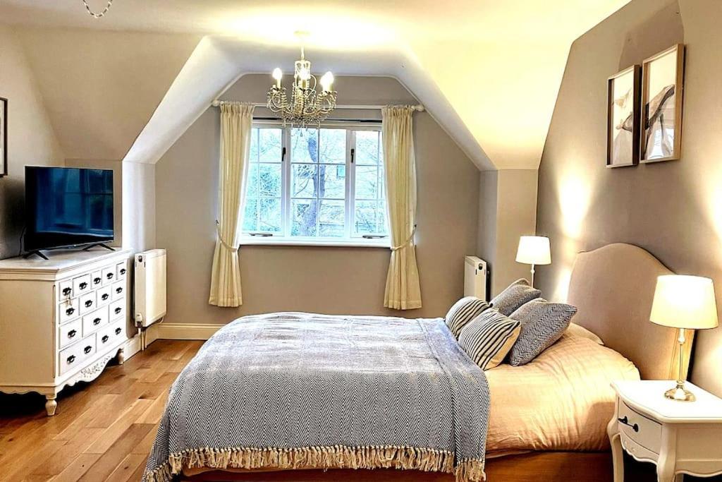 Large Coastal Cottage, Private Indoor Pool, Hut Tub, Sauna And Steam Pod Weymouth Exterior photo